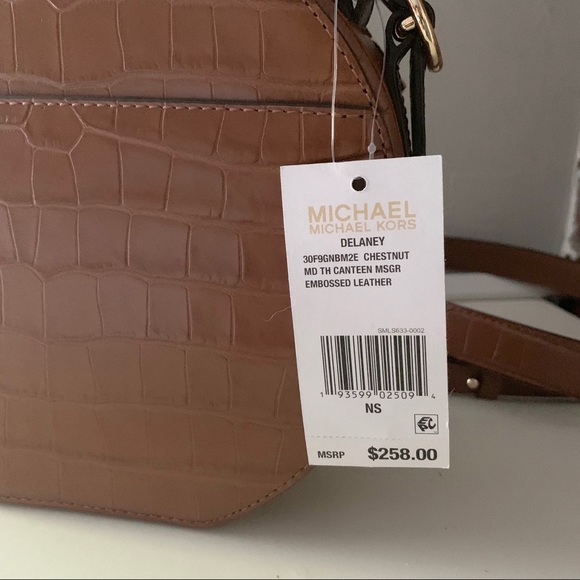 NWT authentic MK croc leather canteen bag - Picture 5 of 9